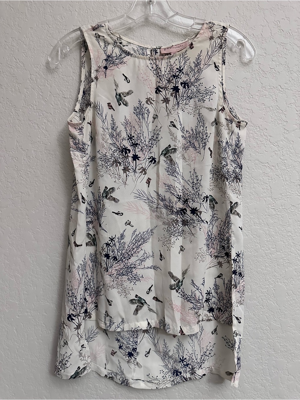 Philosophy Republic Clothing White Floral & Bird Sleeveless Top Size XS
